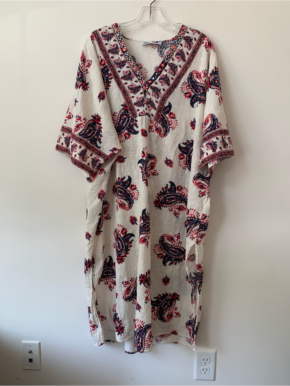 Vintage ZARA Linen Boho Paisley V-Neck Kaftan Dress or coverup Red & Pink
